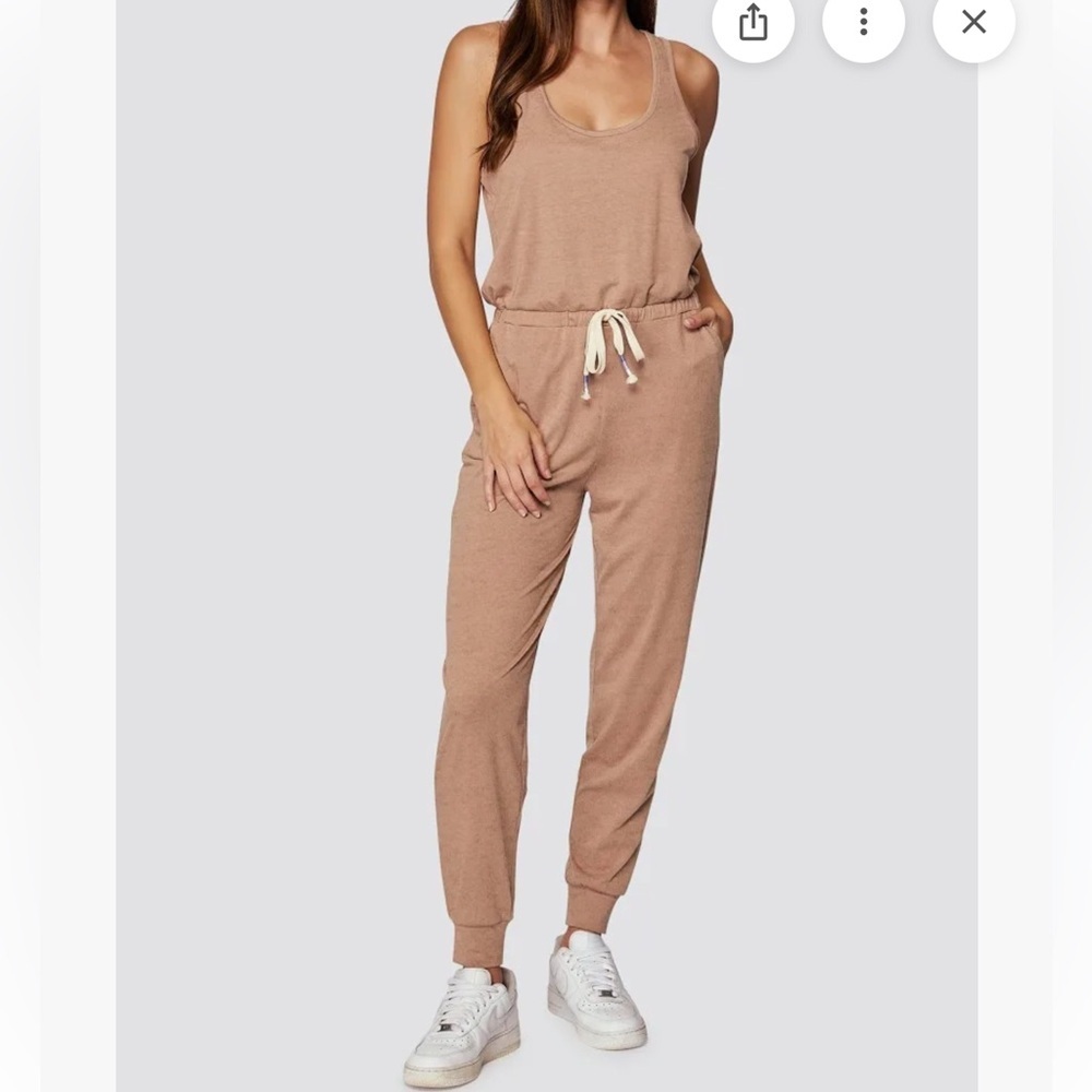 Spiritual Gangster tan perfect lounge jumpsuit. Size large